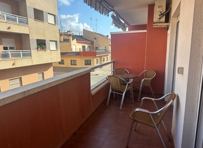 Reventa - Apartamento / piso -
Almoradí