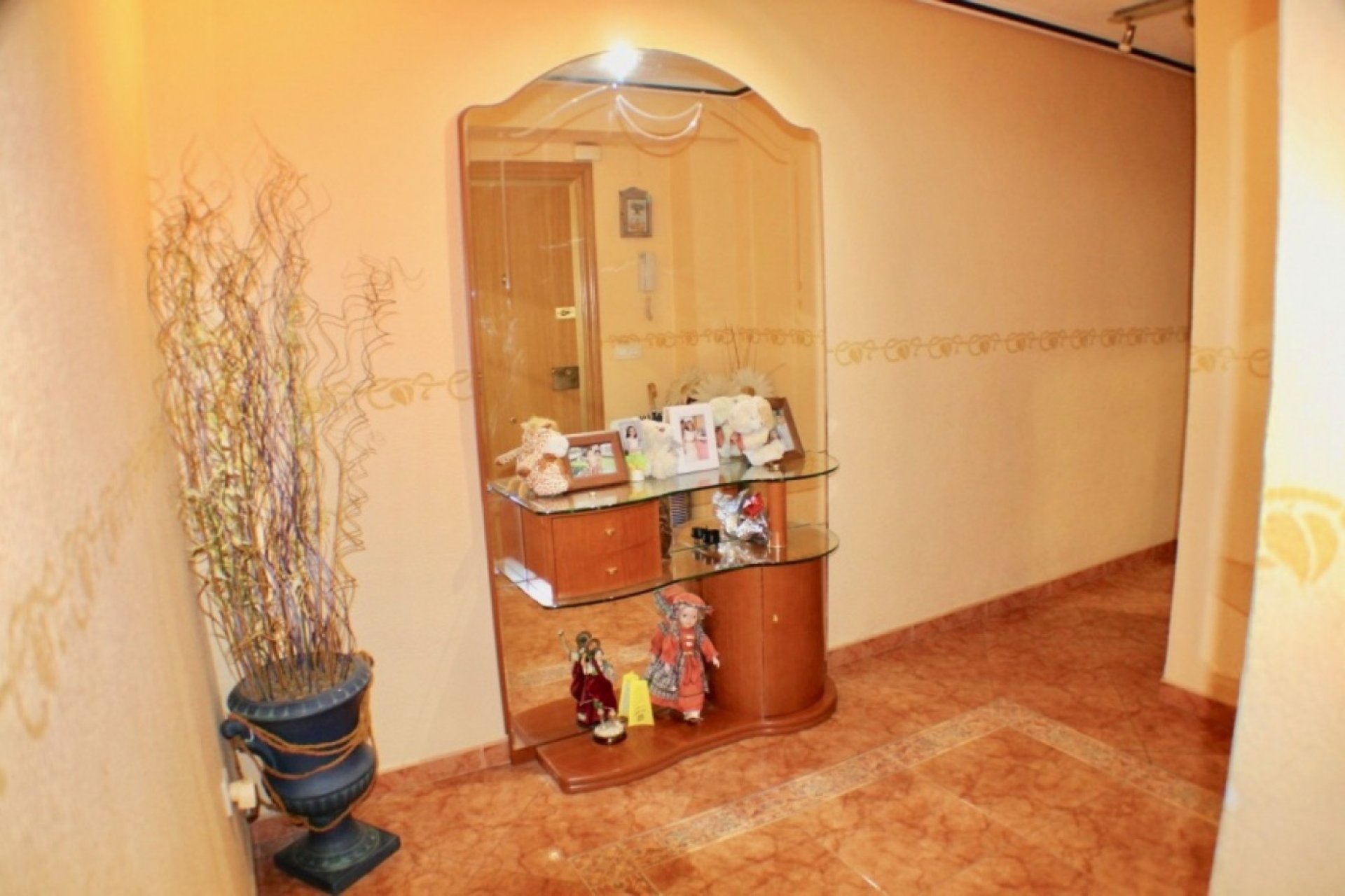 Reventa - Apartamento / piso -
Benidorm - Colonia Madrid