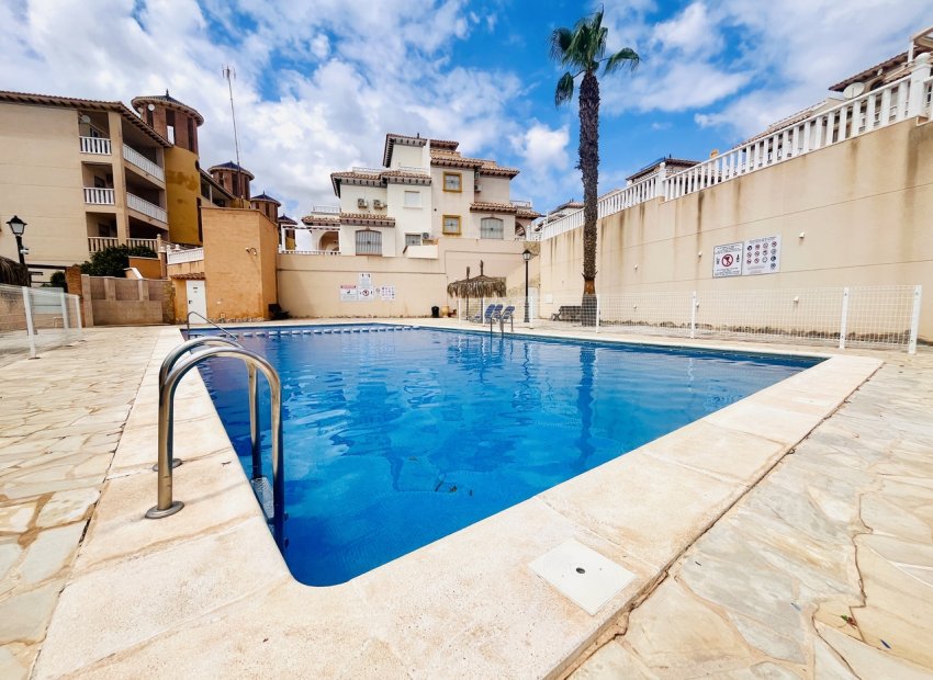 Reventa - Apartamento / piso -
Cabo Roig