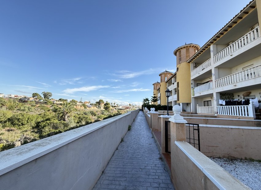 Reventa - Apartamento / piso -
Cabo Roig