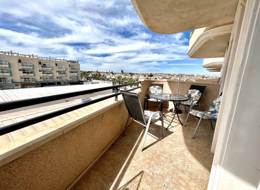 Reventa - Apartamento / piso -
Cabo Roig