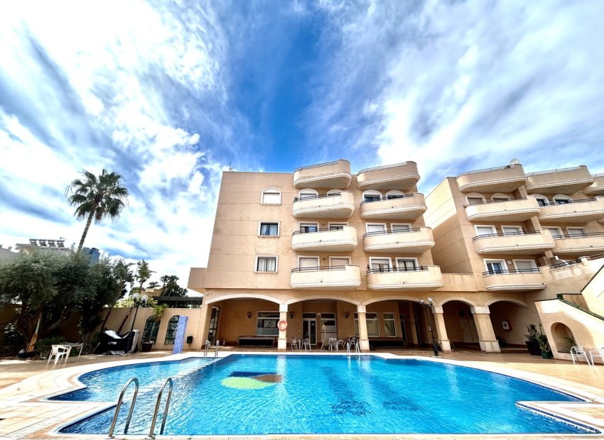Reventa - Apartamento / piso -
Cabo Roig