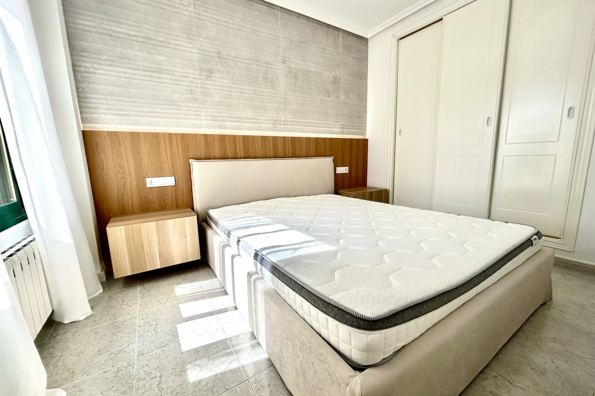 Reventa - Apartamento / piso -
Campoamor R-5