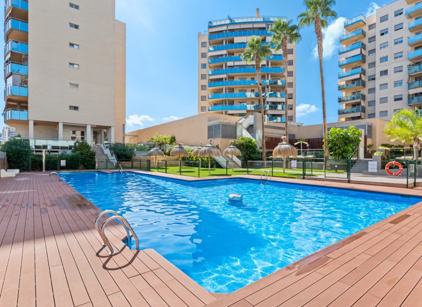 Reventa - Apartamento / piso -
El Campello - El Amerador