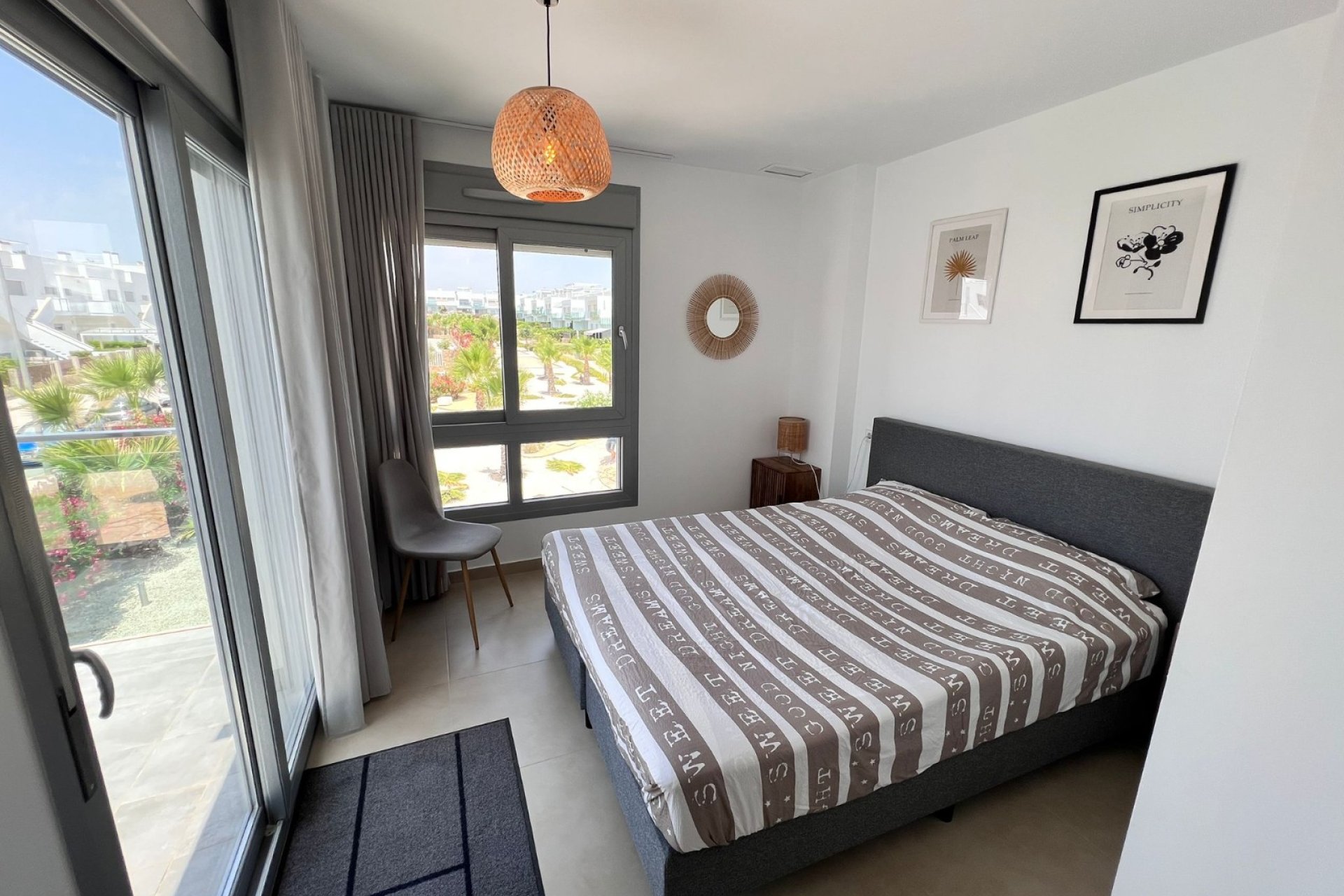 Reventa - Apartamento / piso -
Entre Naranjos - Vistabella - Entre Naranjos