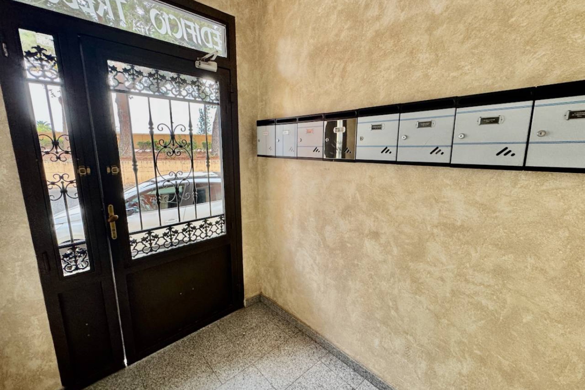 Reventa - Apartamento / piso -
Formentera del Segura