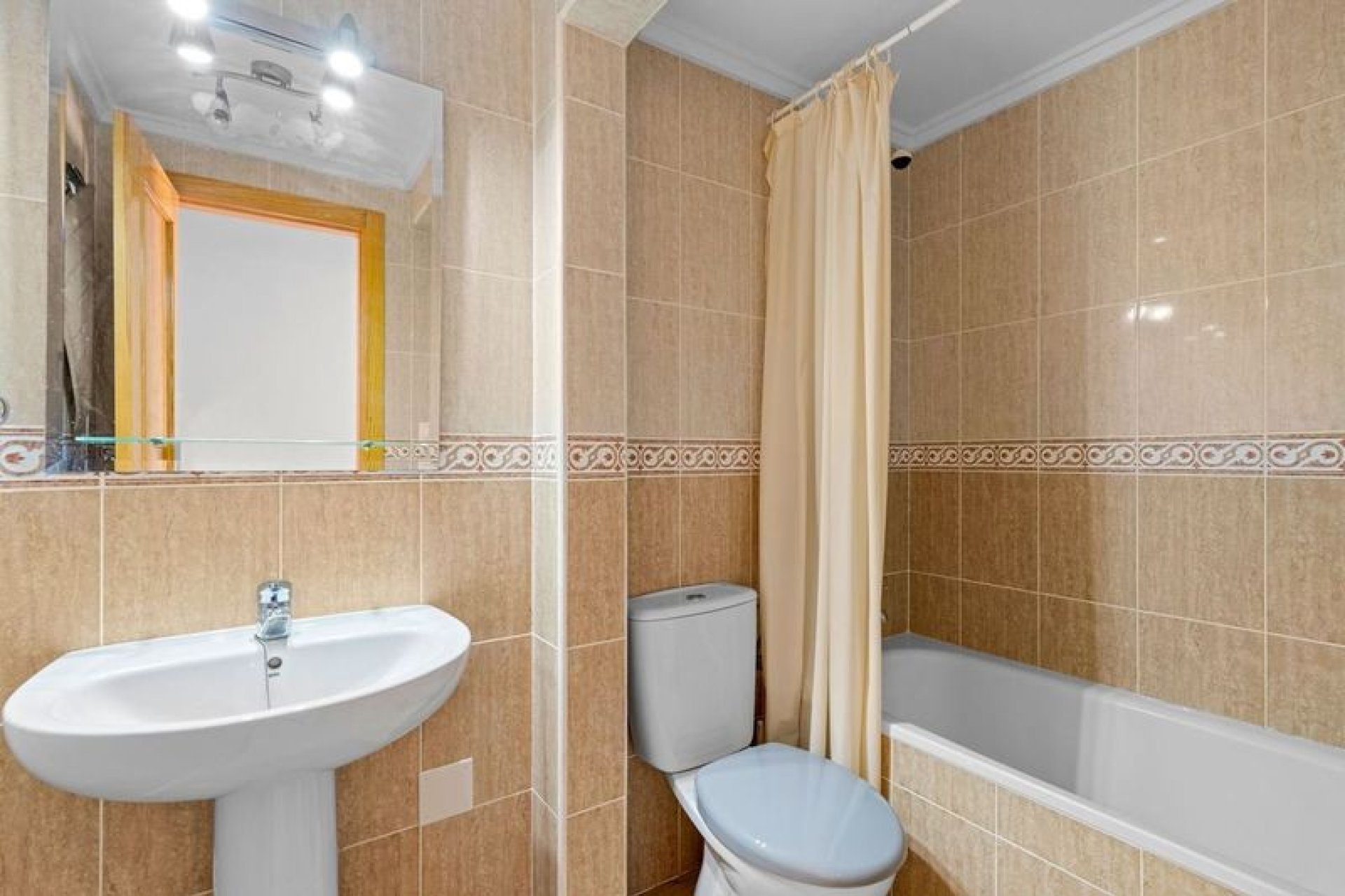 Reventa - Apartamento / piso -
Gran Alacant