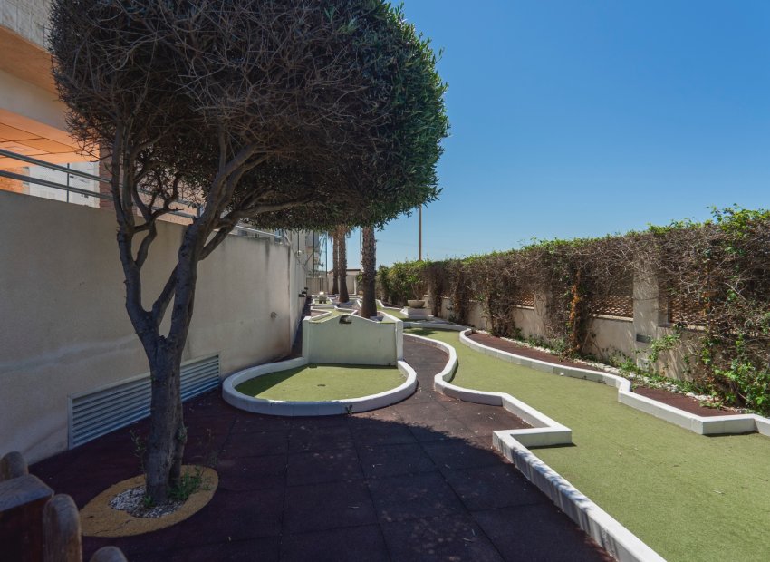 Reventa - Apartamento / piso -
Guardamar del Segura - Puerto Deportivo