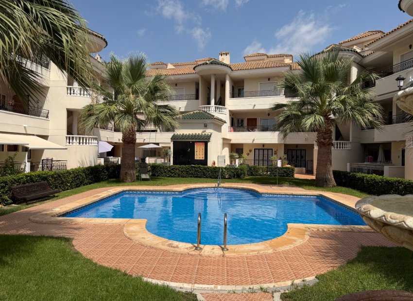 Reventa - Apartamento / piso -
Jacarilla