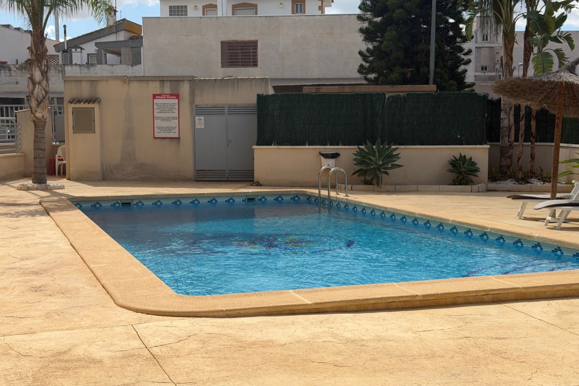 Reventa - Apartamento / piso -
Jacarilla