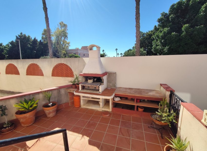 Reventa - Apartamento / piso -
Los Alcazares - Los Alcázares