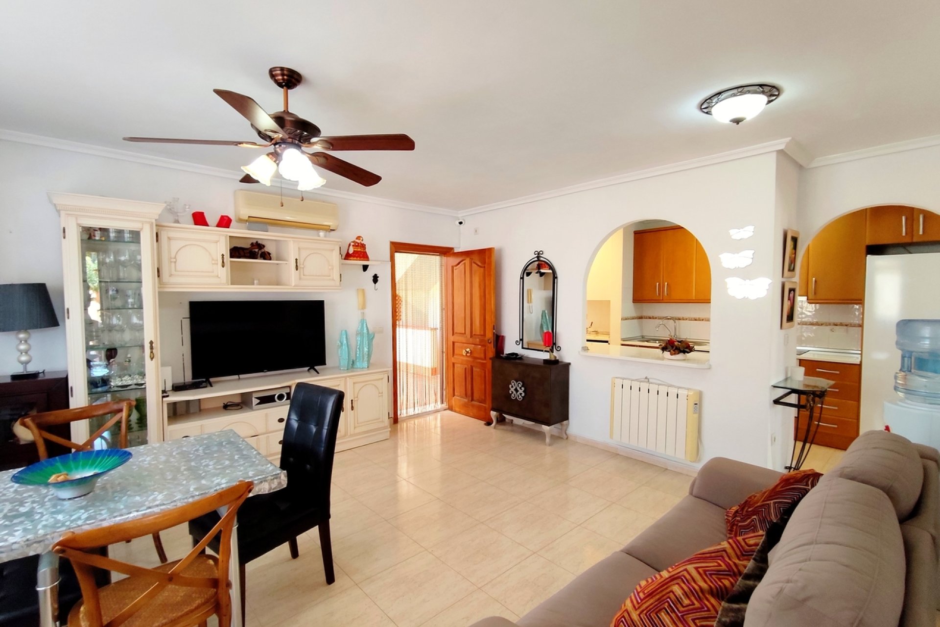 Reventa - Apartamento / piso -
Los Alcazares - Los Alcázares