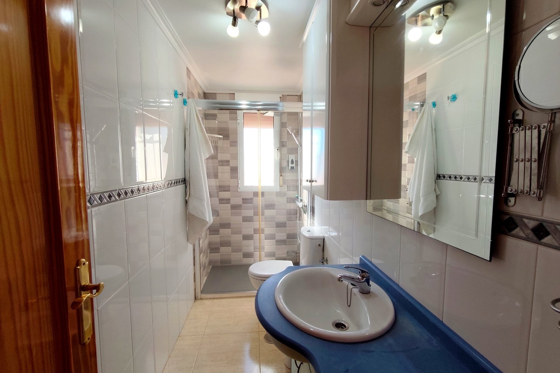 Reventa - Apartamento / piso -
Los Alcazares - Los Alcázares