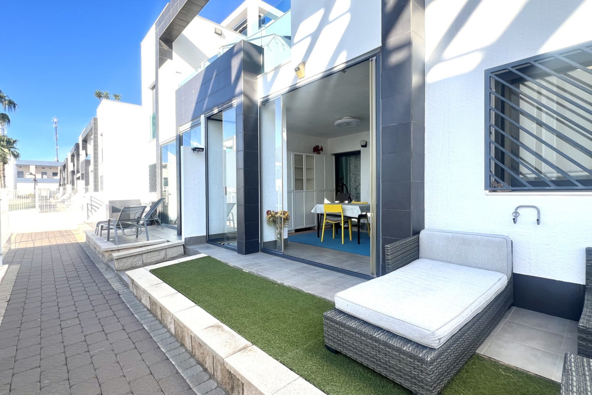 Reventa - Apartamento / piso -
Orihuela Costa - La Zenia