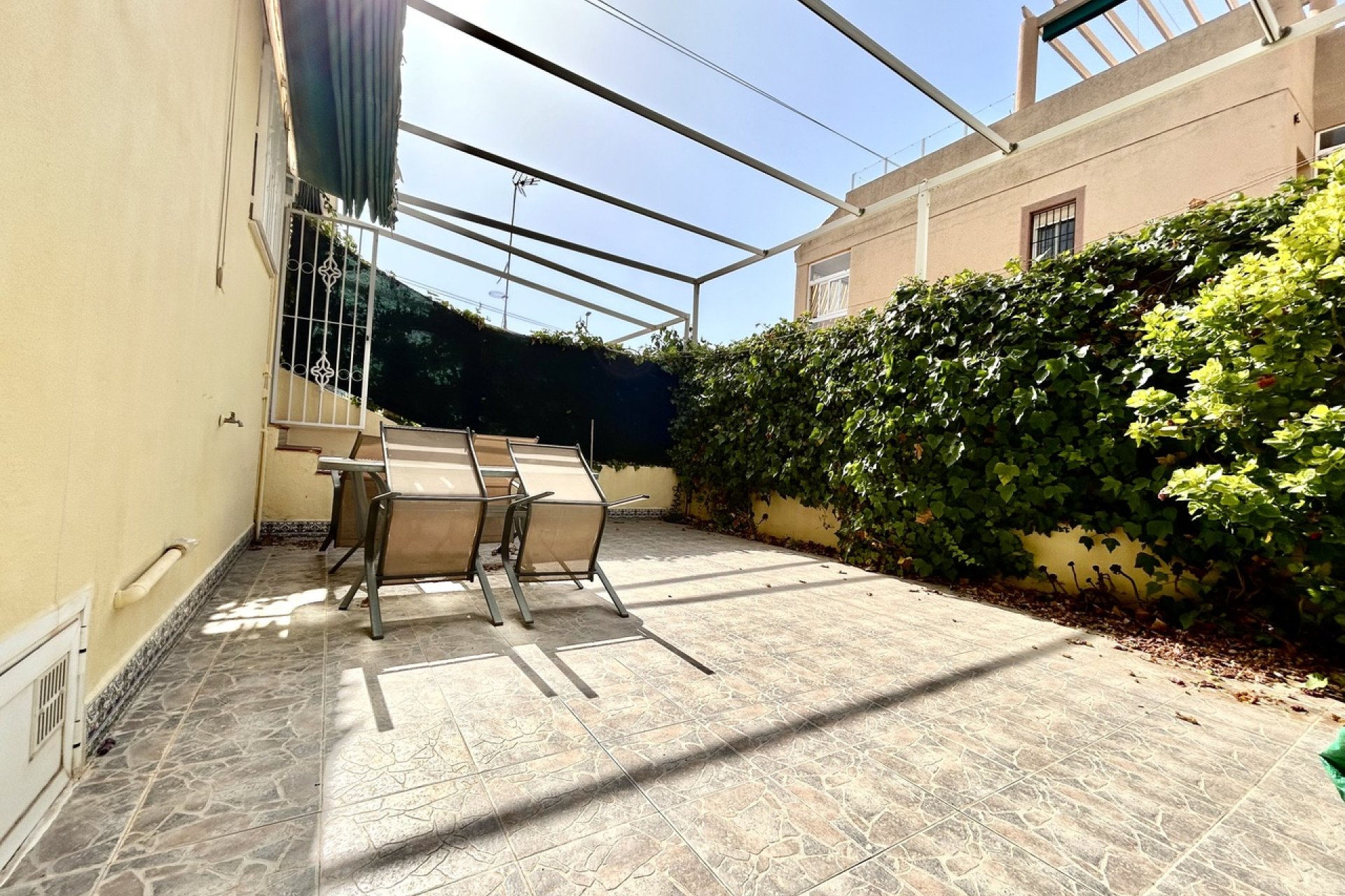 Reventa - Apartamento / piso -
Orihuela Costa - La Zenia