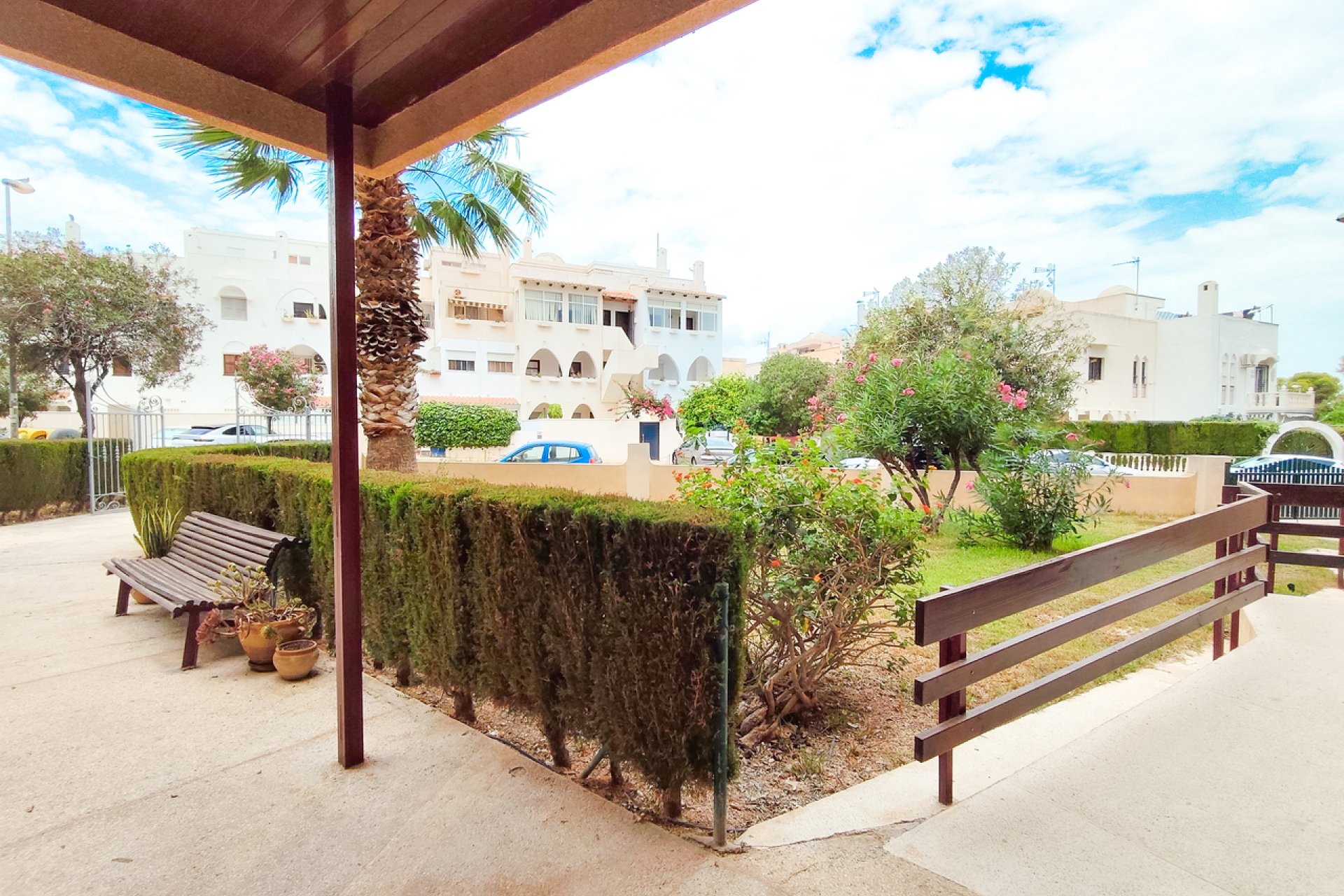 Reventa - Apartamento / piso -
Orihuela Costa - La Zenia