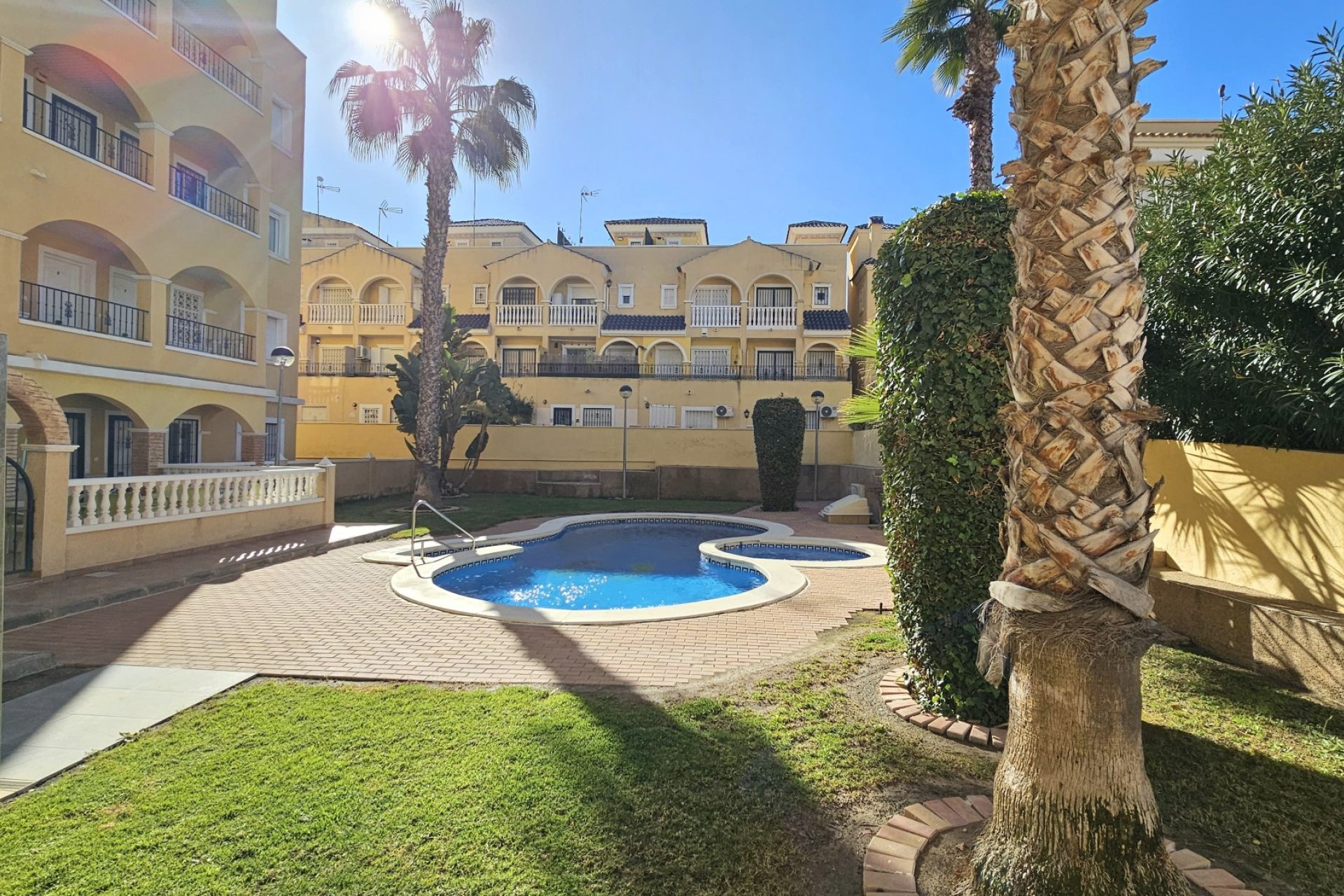 Reventa - Apartamento / piso -
Orihuela Costa - Las Filipinas