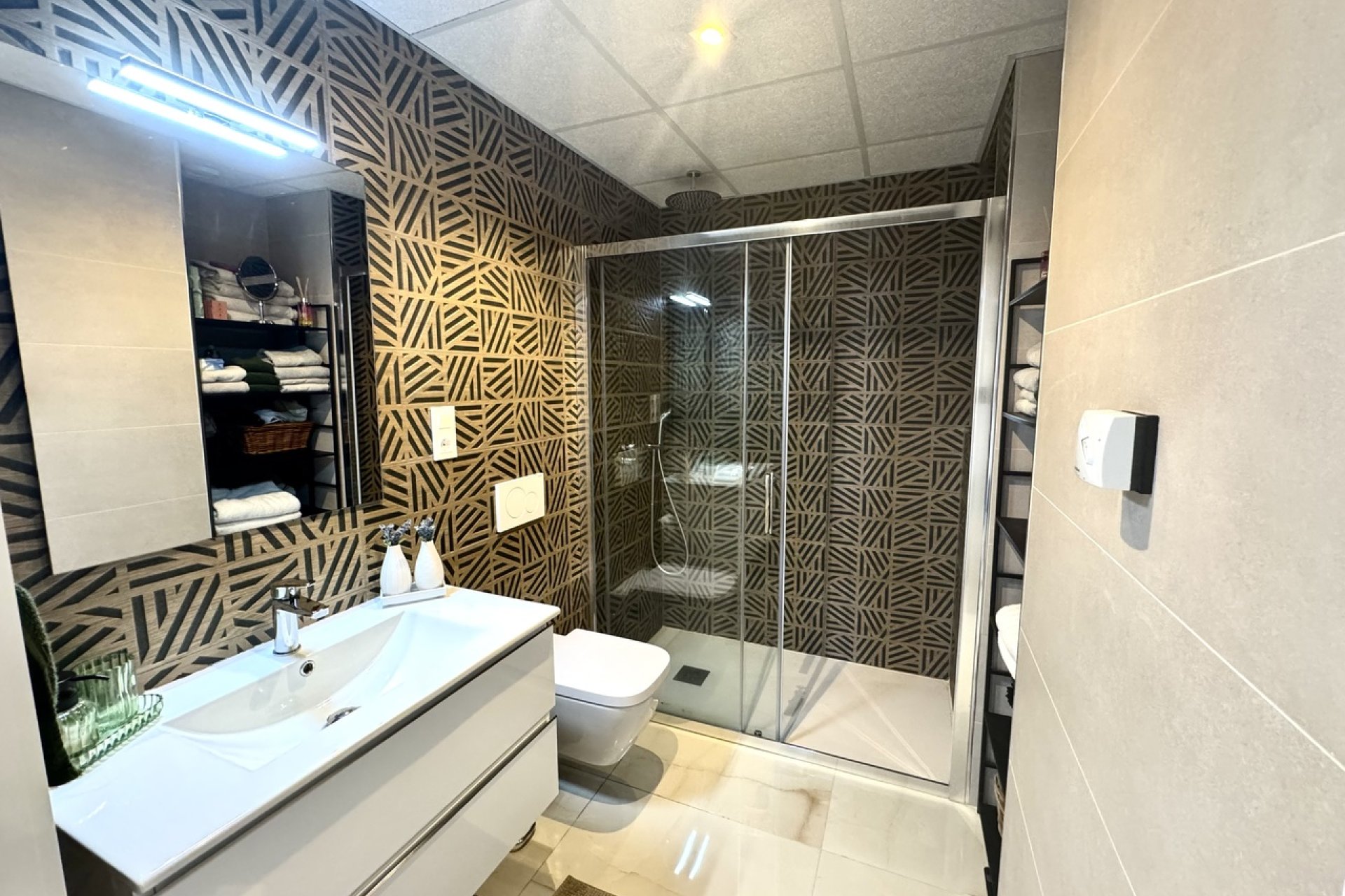 Reventa - Apartamento / piso -
Orihuela Costa - Playa Flamenca