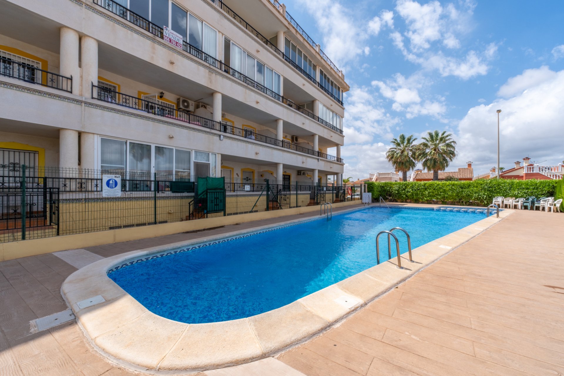 Reventa - Apartamento / piso -
Orihuela Costa - Playa Flamenca