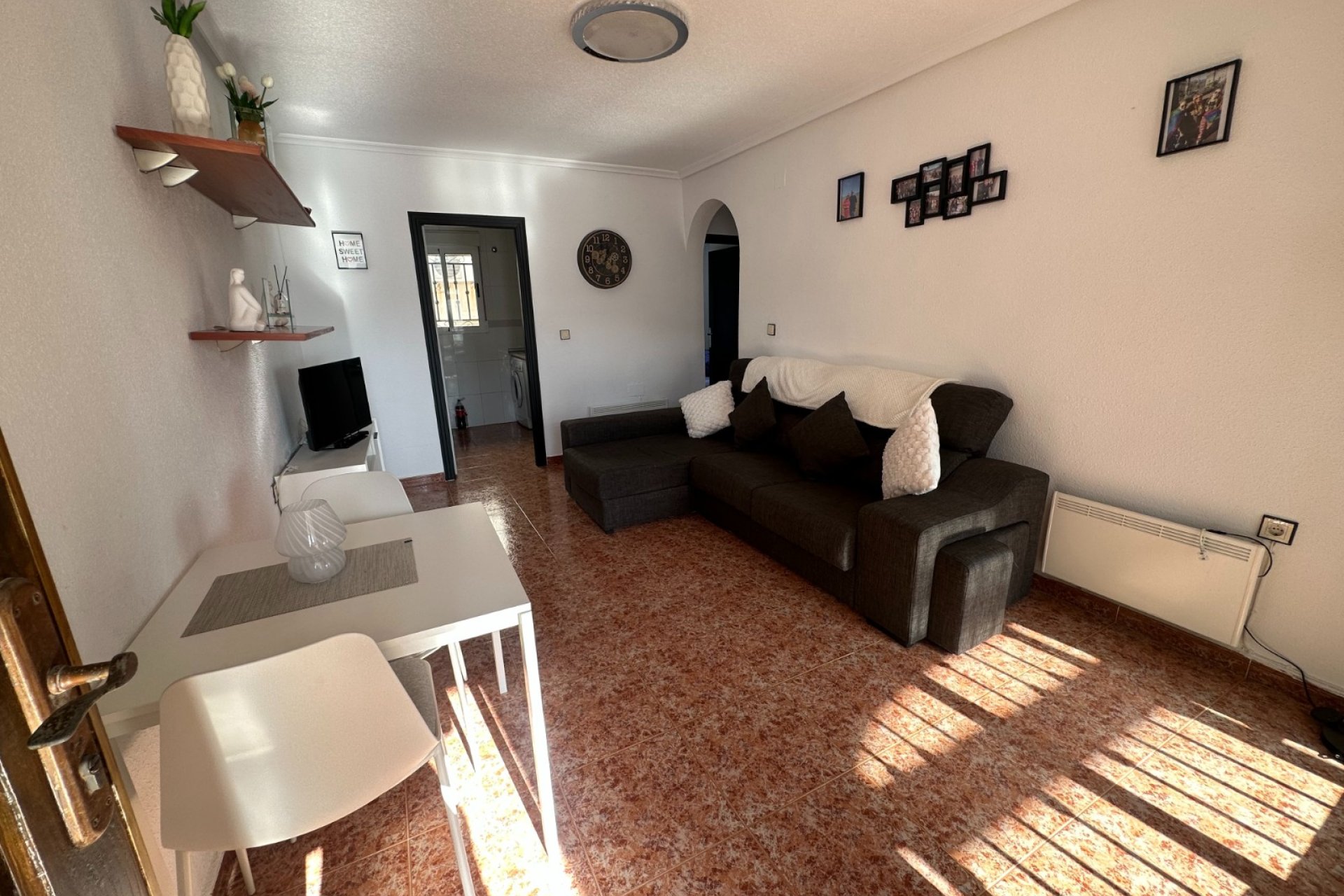 Reventa - Apartamento / piso -
Orihuela - Entre Naranjos Vistabella