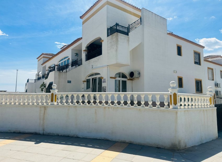 Reventa - Apartamento / piso -
Orihuela - Entre Naranjos Vistabella