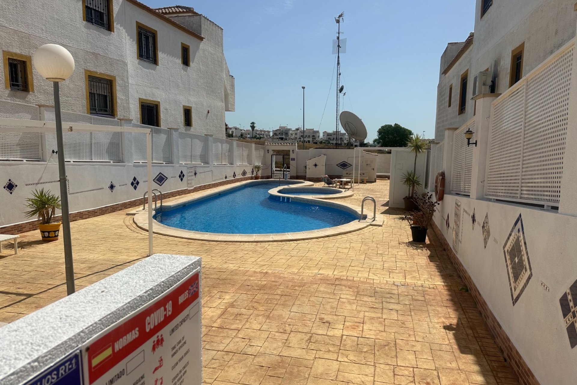 Reventa - Apartamento / piso -
Orihuela - Entre Naranjos Vistabella