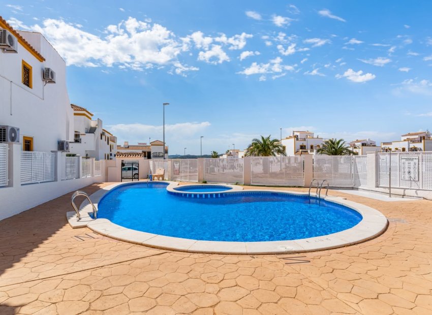 Reventa - Apartamento / piso -
Orihuela - Entre Naranjos Vistabella