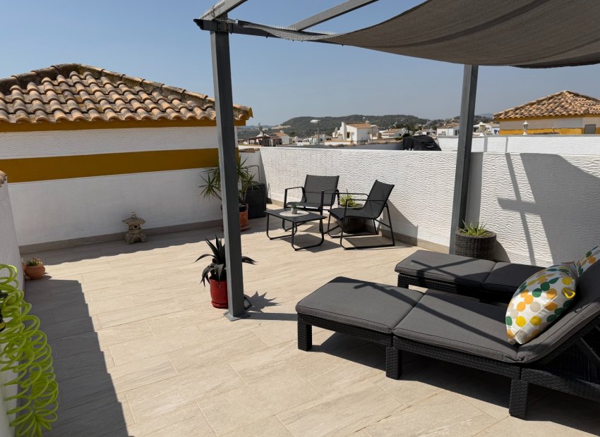 Reventa - Apartamento / piso -
Orihuela - Entre Naranjos Vistabella