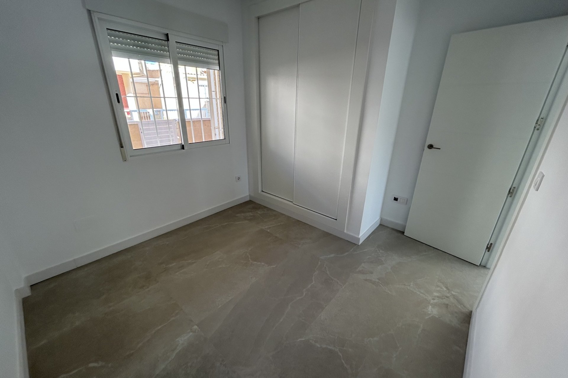 Reventa - Apartamento / piso -
Pilar de la Horadada