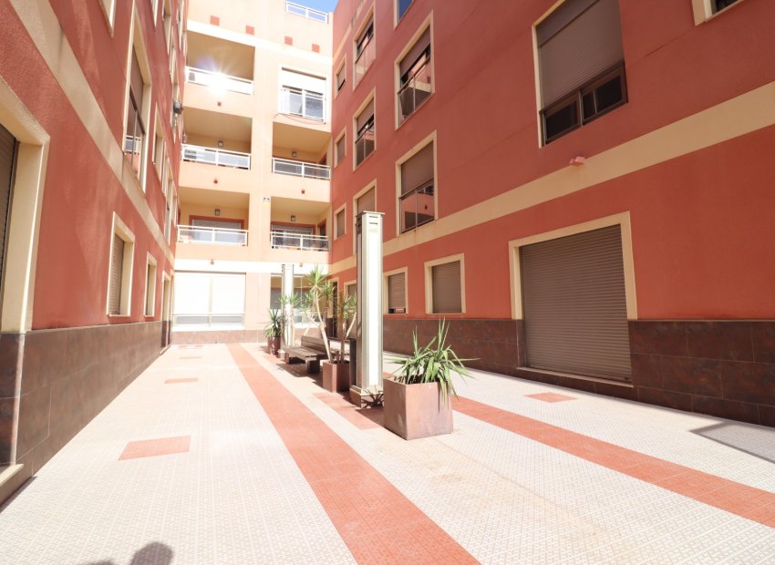 Reventa - Apartamento / piso -
Rojales - Los Palacios