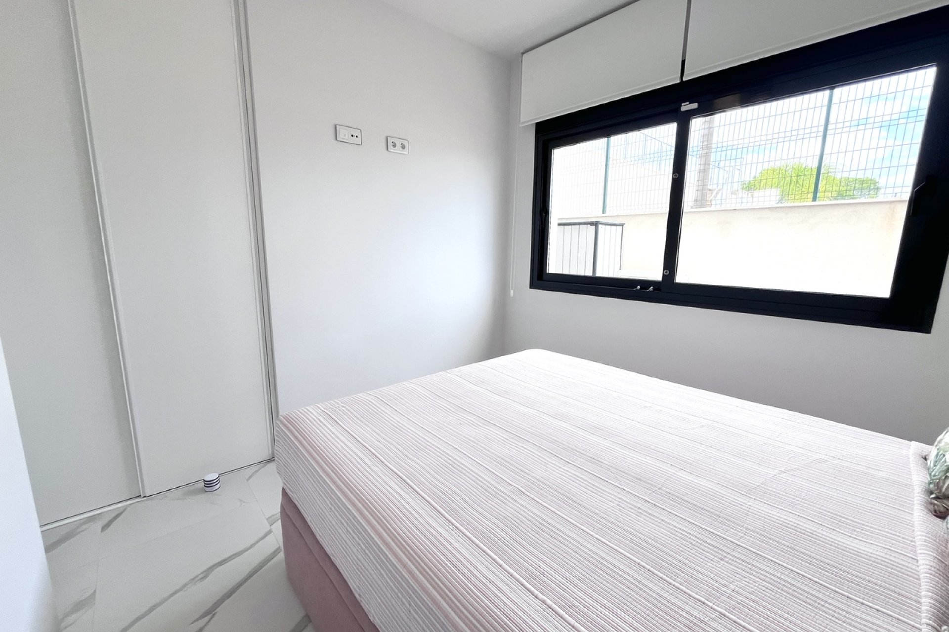 Reventa - Apartamento / piso -
San Miguel de Salinas