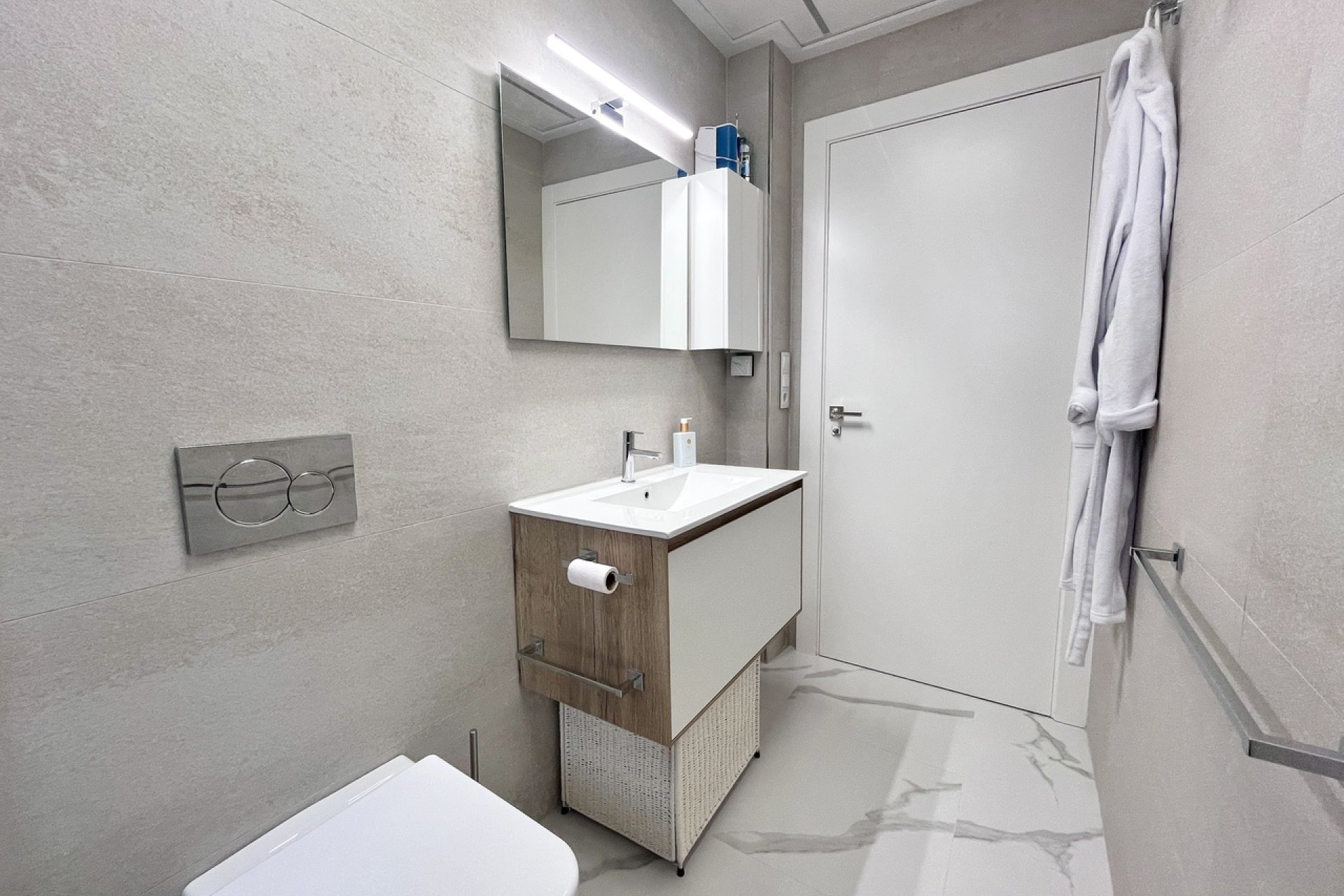 Reventa - Apartamento / piso -
San Miguel de Salinas