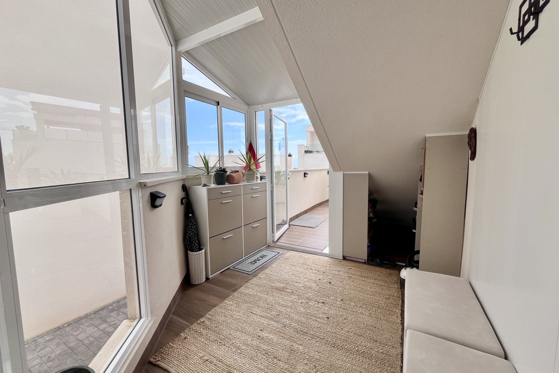 Reventa - Apartamento / piso -
San Miguel de Salinas