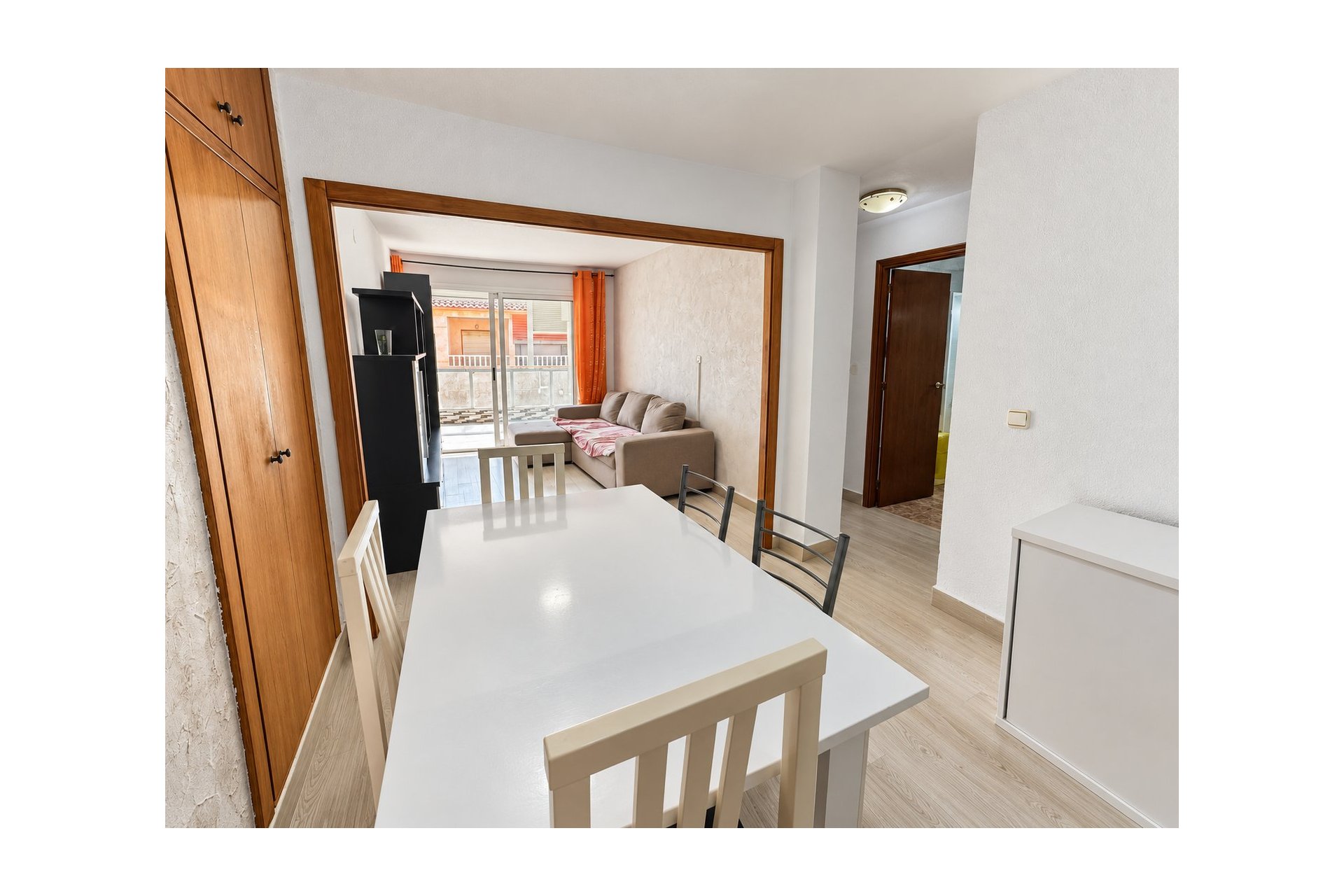 Reventa - Apartamento / piso -
Torrevieja - playa de los naufragos