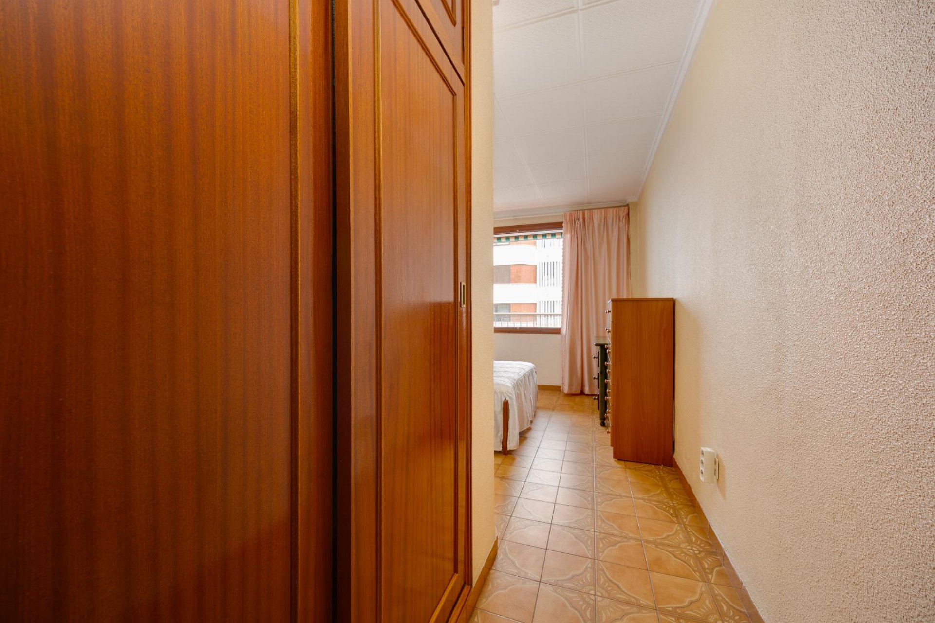 Reventa - Apartamento / piso -
Torrevieja - Playa del Acequión