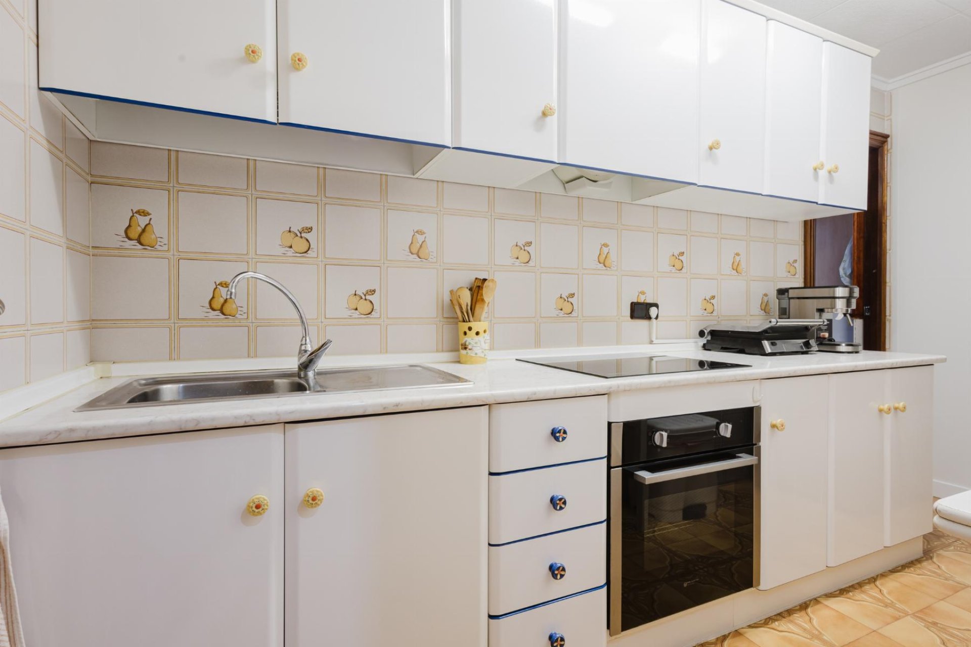 Reventa - Apartamento / piso -
Torrevieja - Playa del Acequión