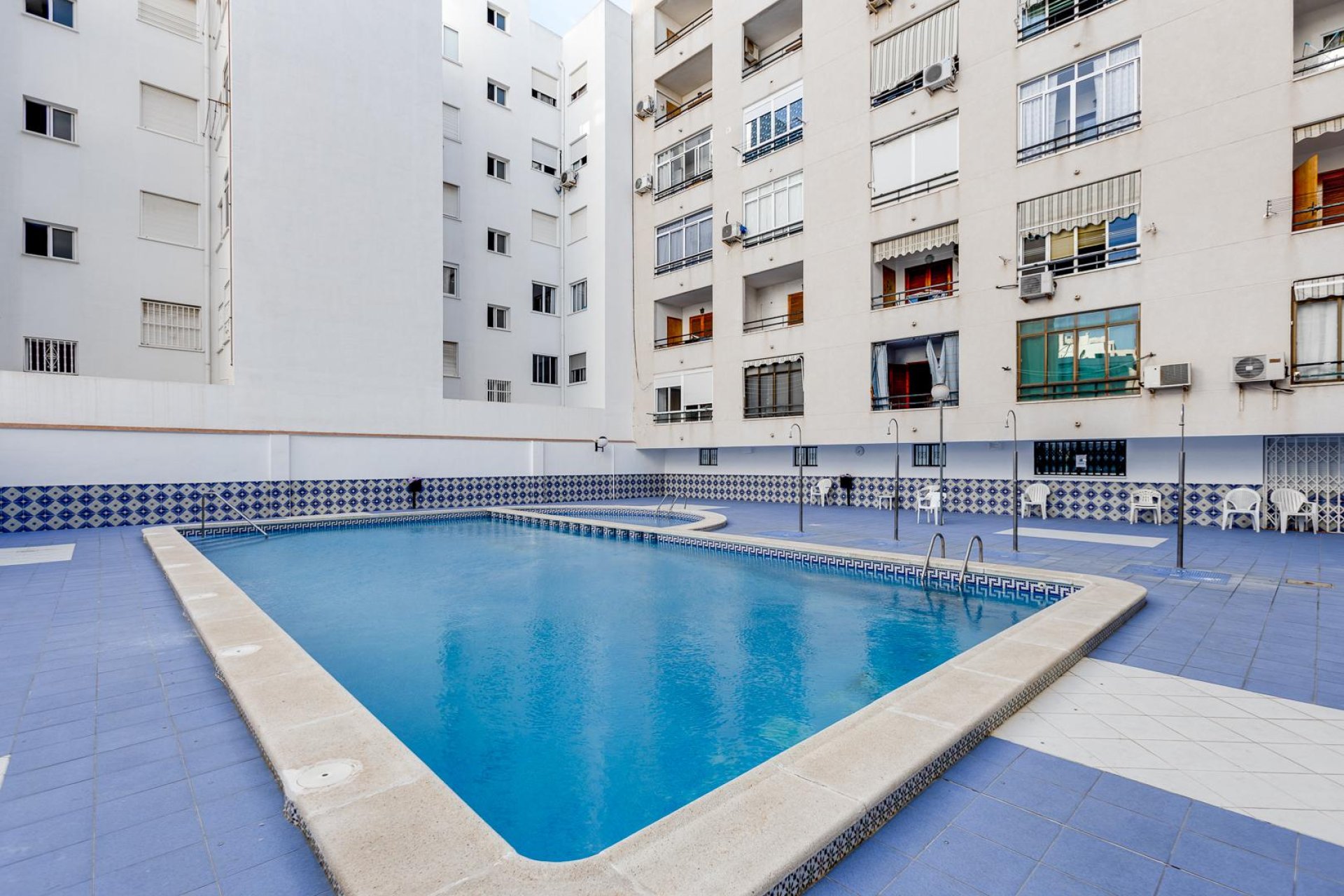Reventa - Apartamento / piso -
Torrevieja - Playa del Cura