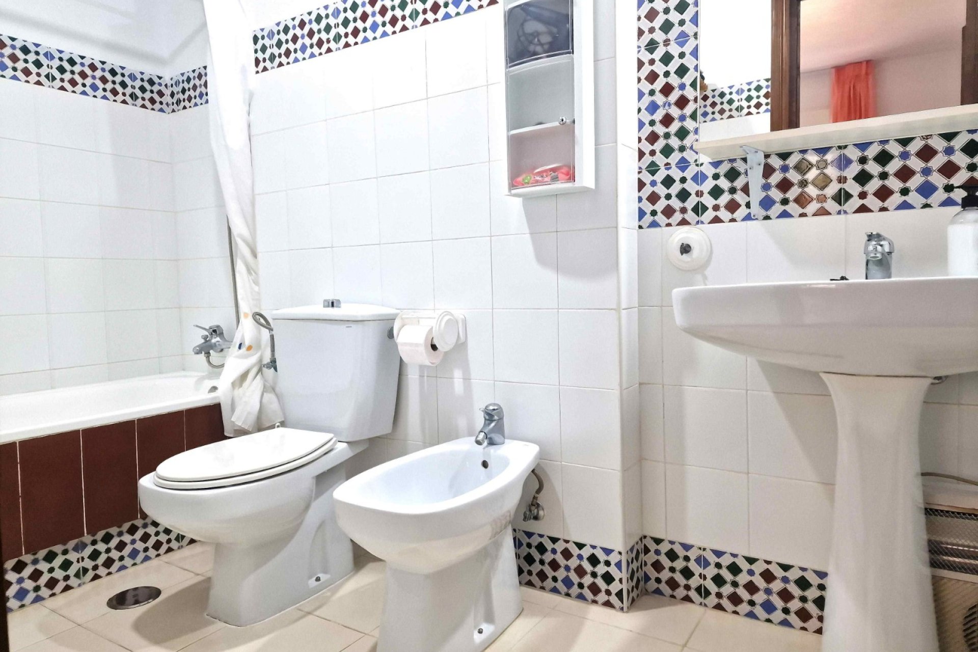 Reventa - Apartamento / piso -
Torrevieja - Playa Los Locos