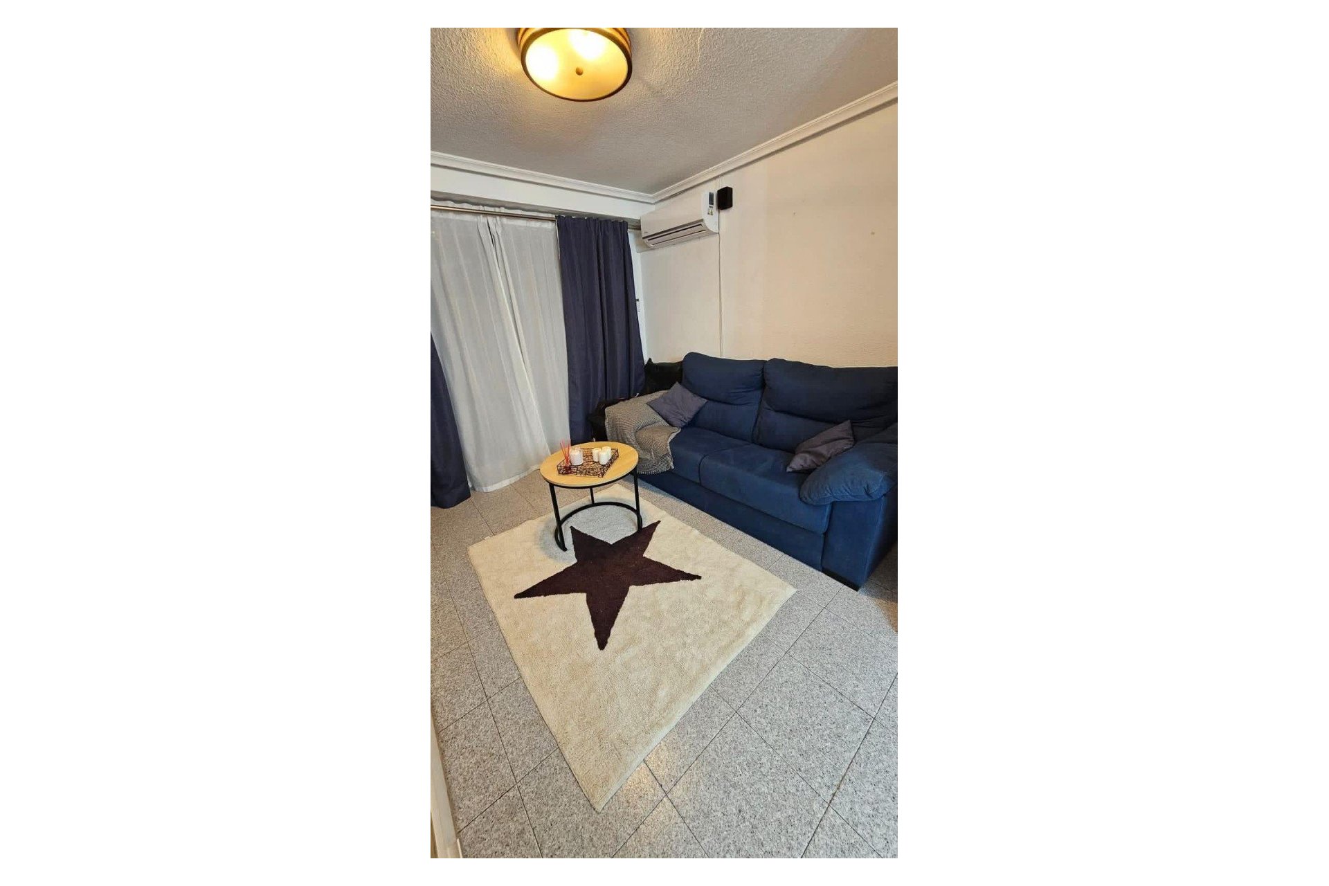 Reventa - Apartamento / piso -
Torrevieja - Playa Los Locos