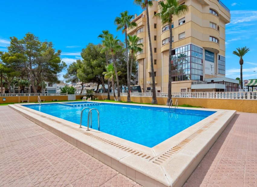 Reventa - Apartamento / piso -
Torrevieja - Punta Prima