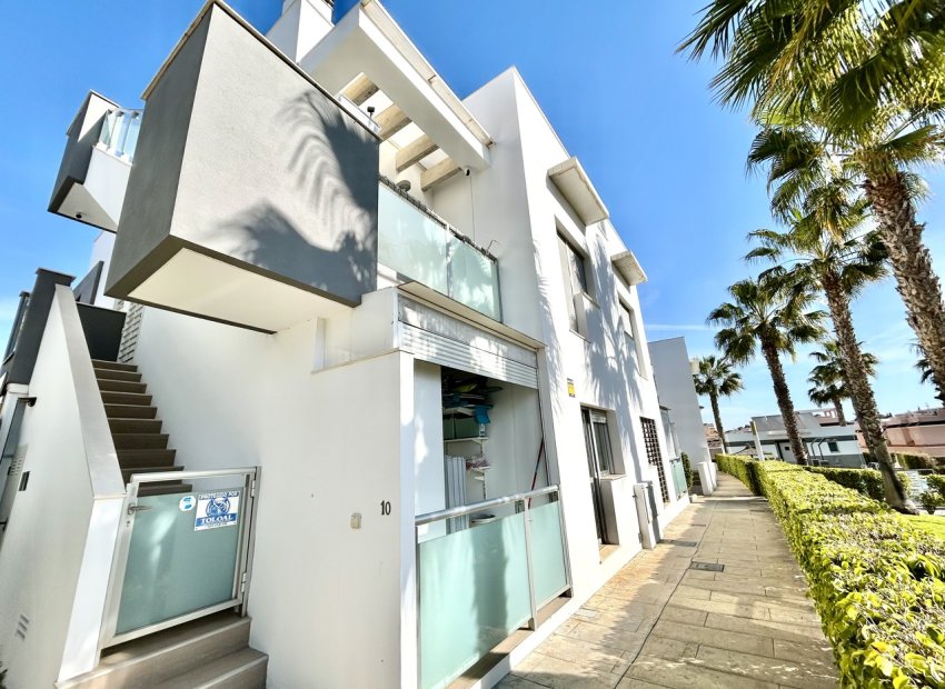 Reventa - Apartamento / piso -
Torrevieja - Punta Prima