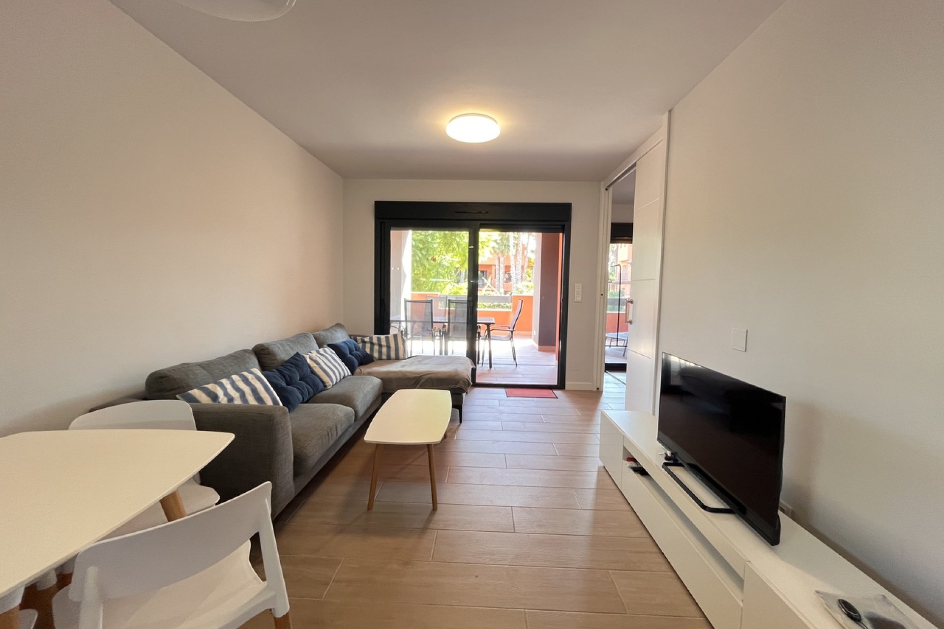 Reventa - Apartamento / piso -
Villamartín - Villamartin