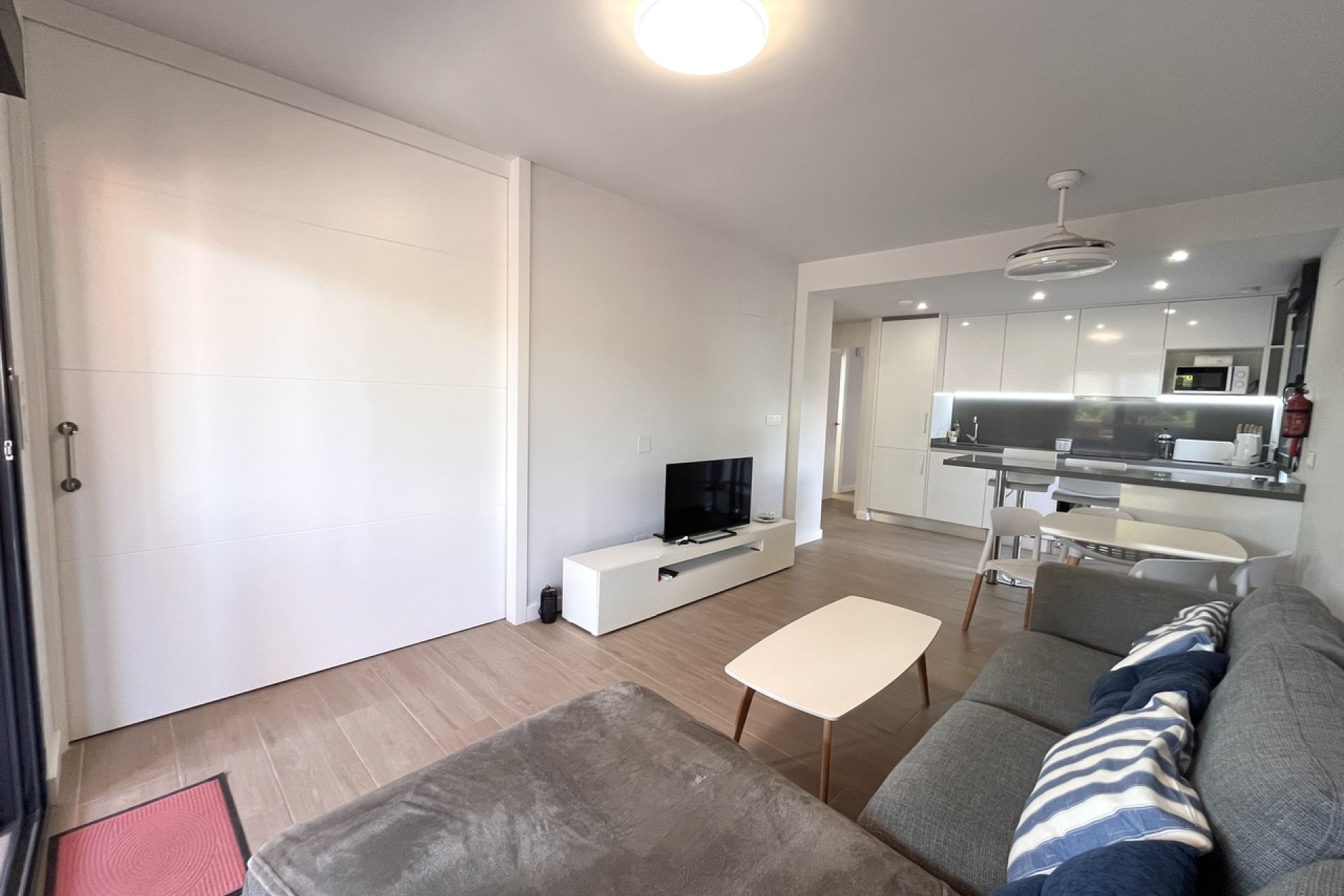 Reventa - Apartamento / piso -
Villamartín - Villamartin