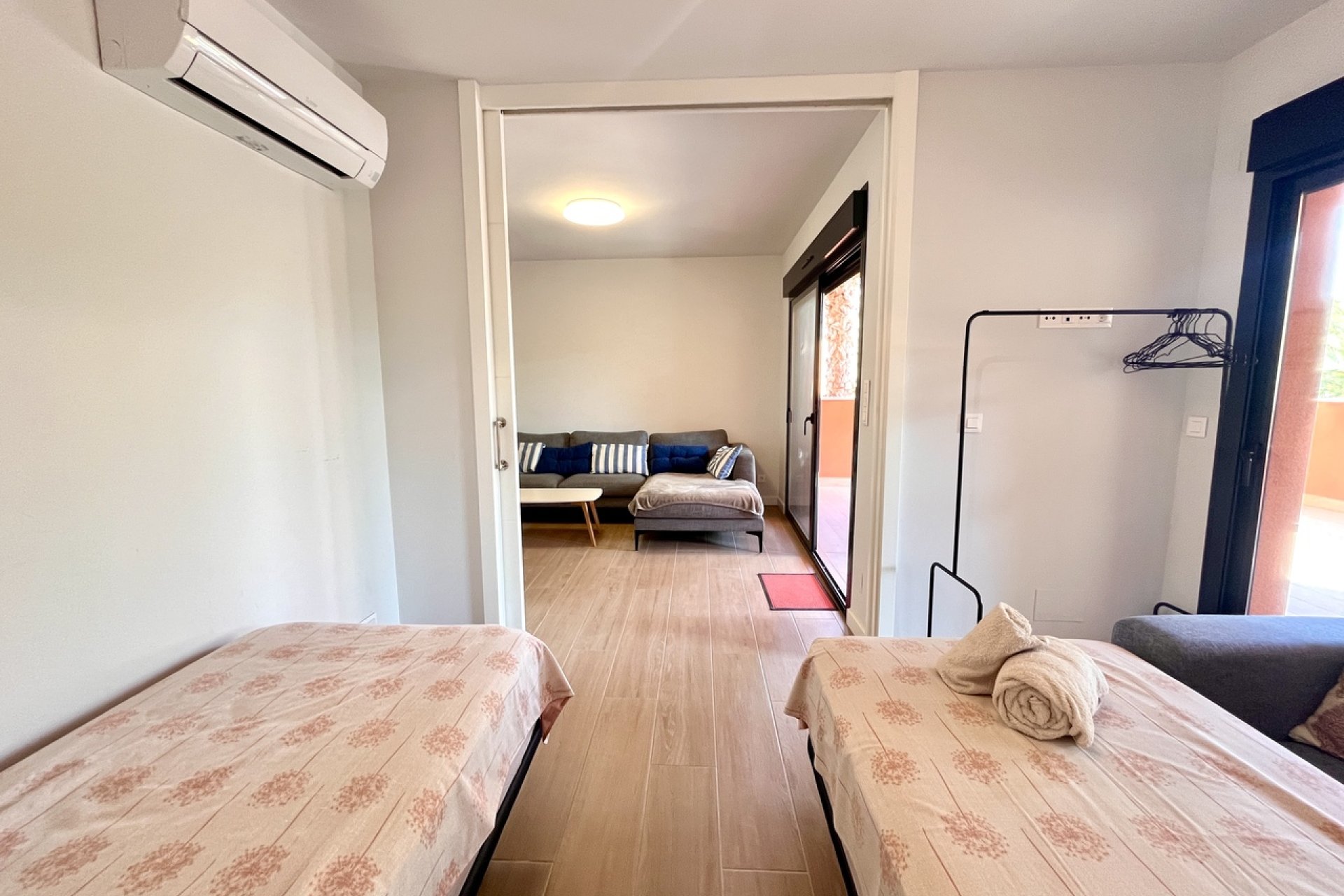 Reventa - Apartamento / piso -
Villamartín - Villamartin