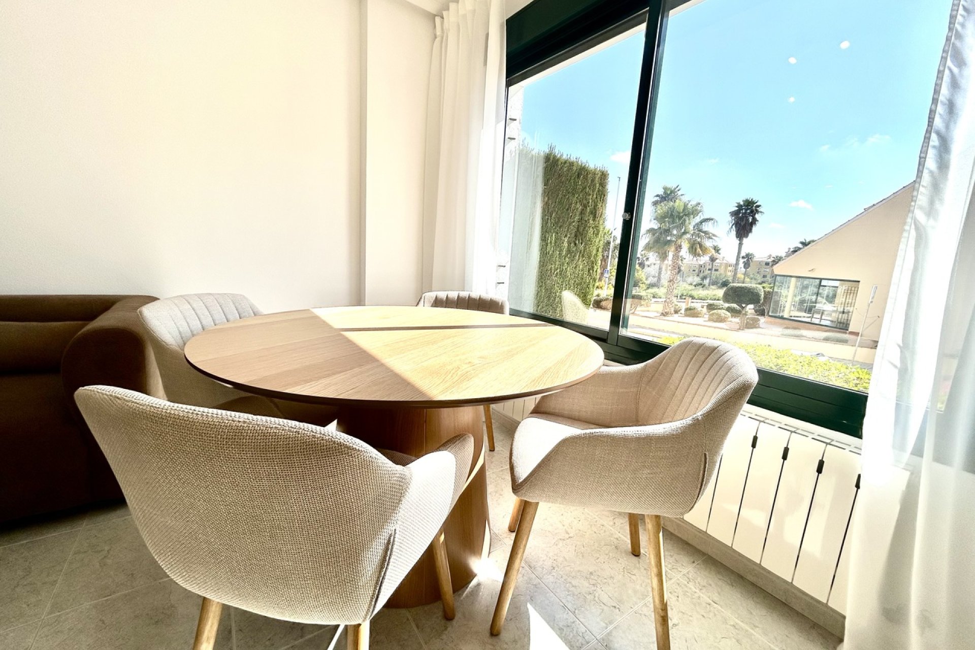 Reventa - Apartamento / piso -
Villamartín - Villamartin