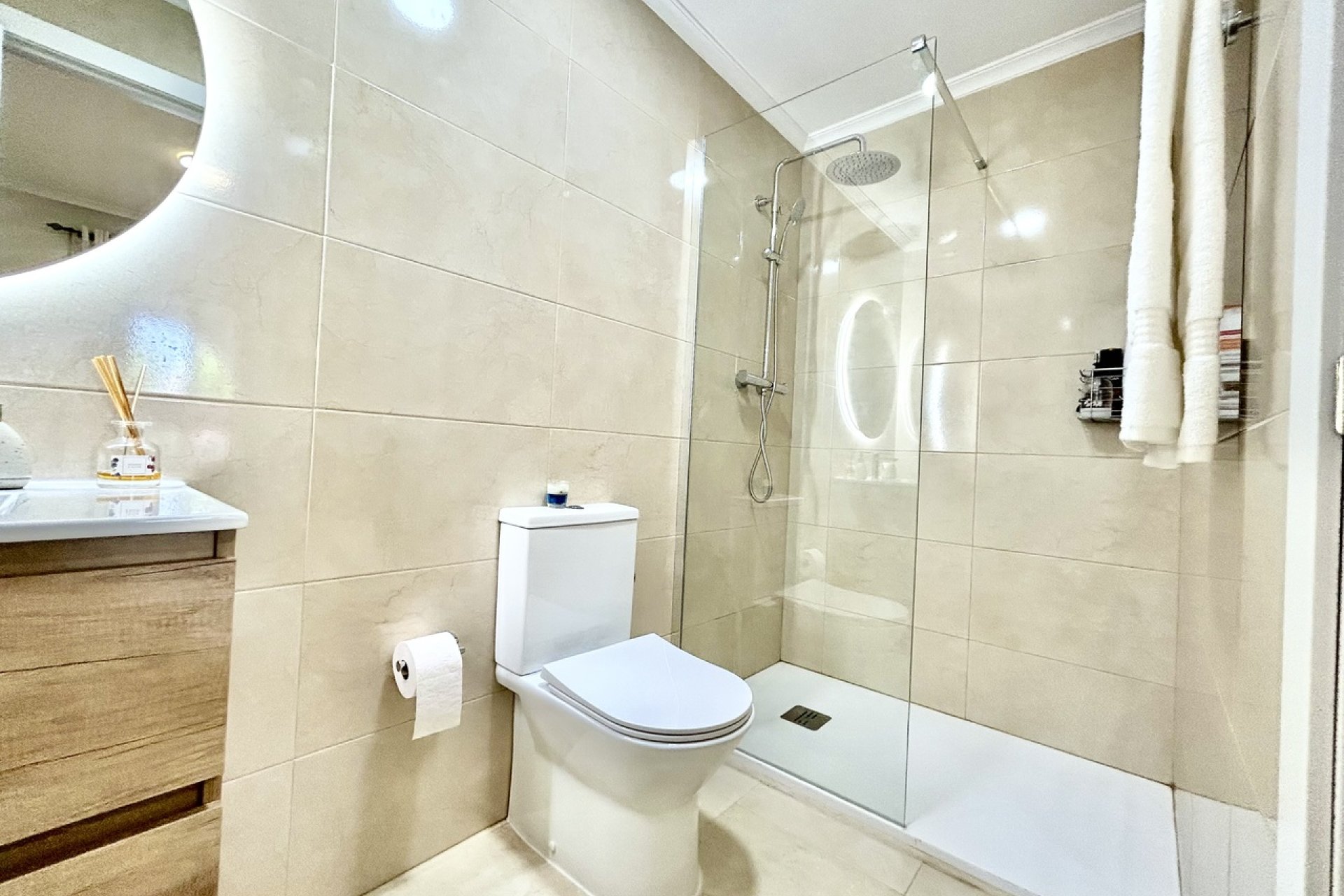 Reventa - Apartamento / piso -
Villamartín - Villamartin