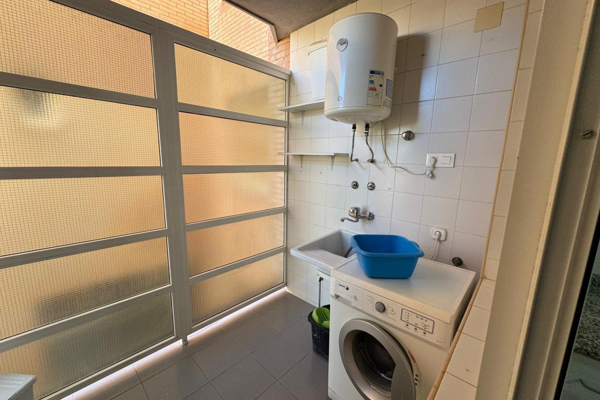 Reventa - Apartamento -
San Miguel de Salinas