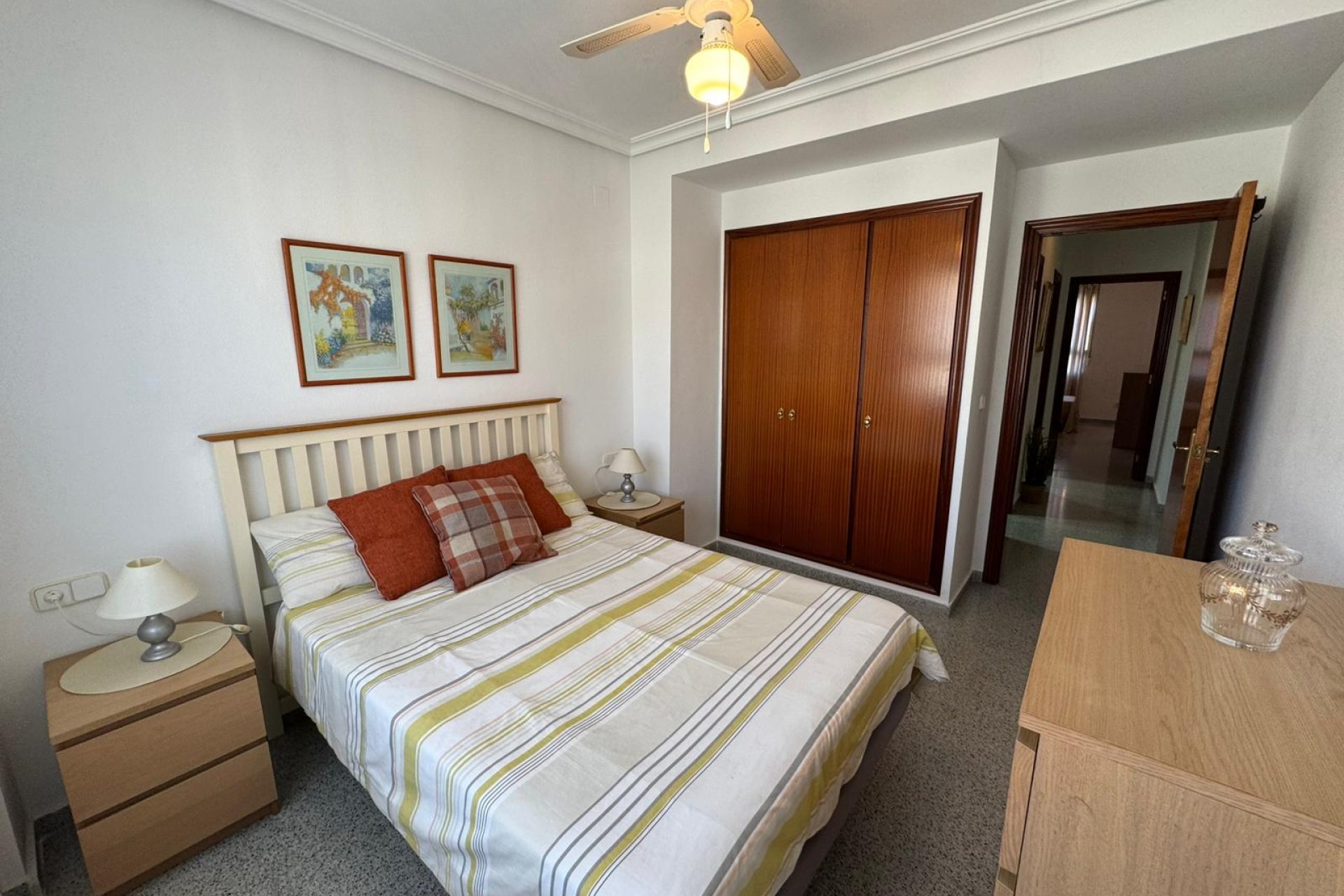Reventa - Apartamento -
San Miguel de Salinas