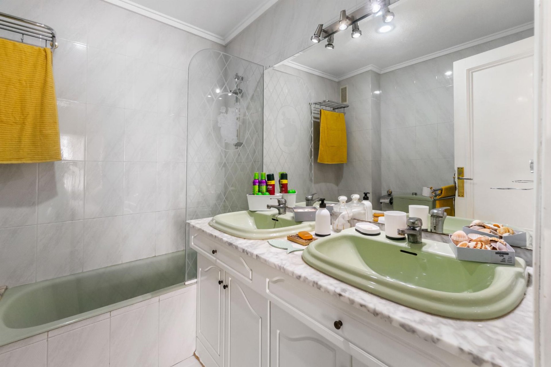 Reventa - Apartamento -
Torrevieja - CLUB NAUTICO TORREVIEJA
