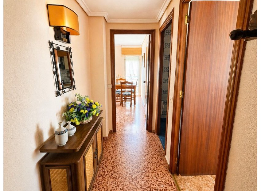 Reventa - Apartamento -
Torrevieja - La Mata